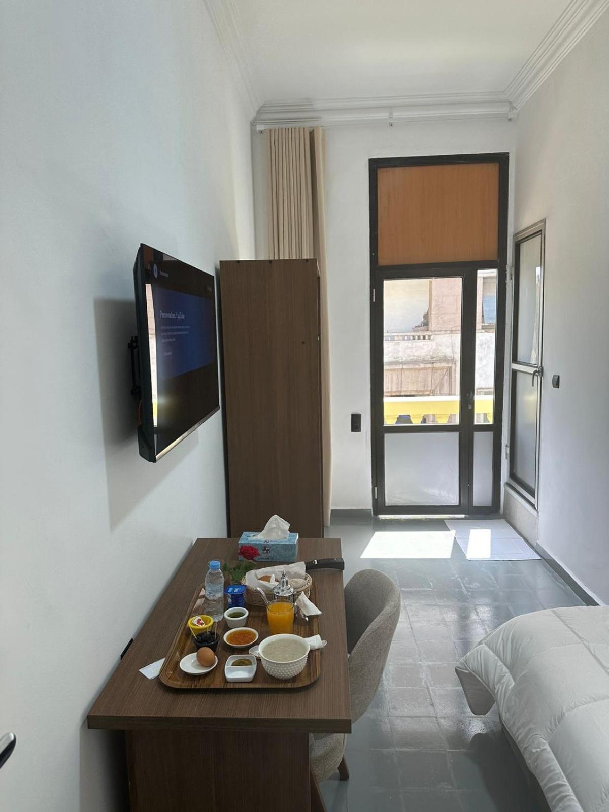 אל ג'אדידה Hotel De Provence מראה חיצוני תמונה