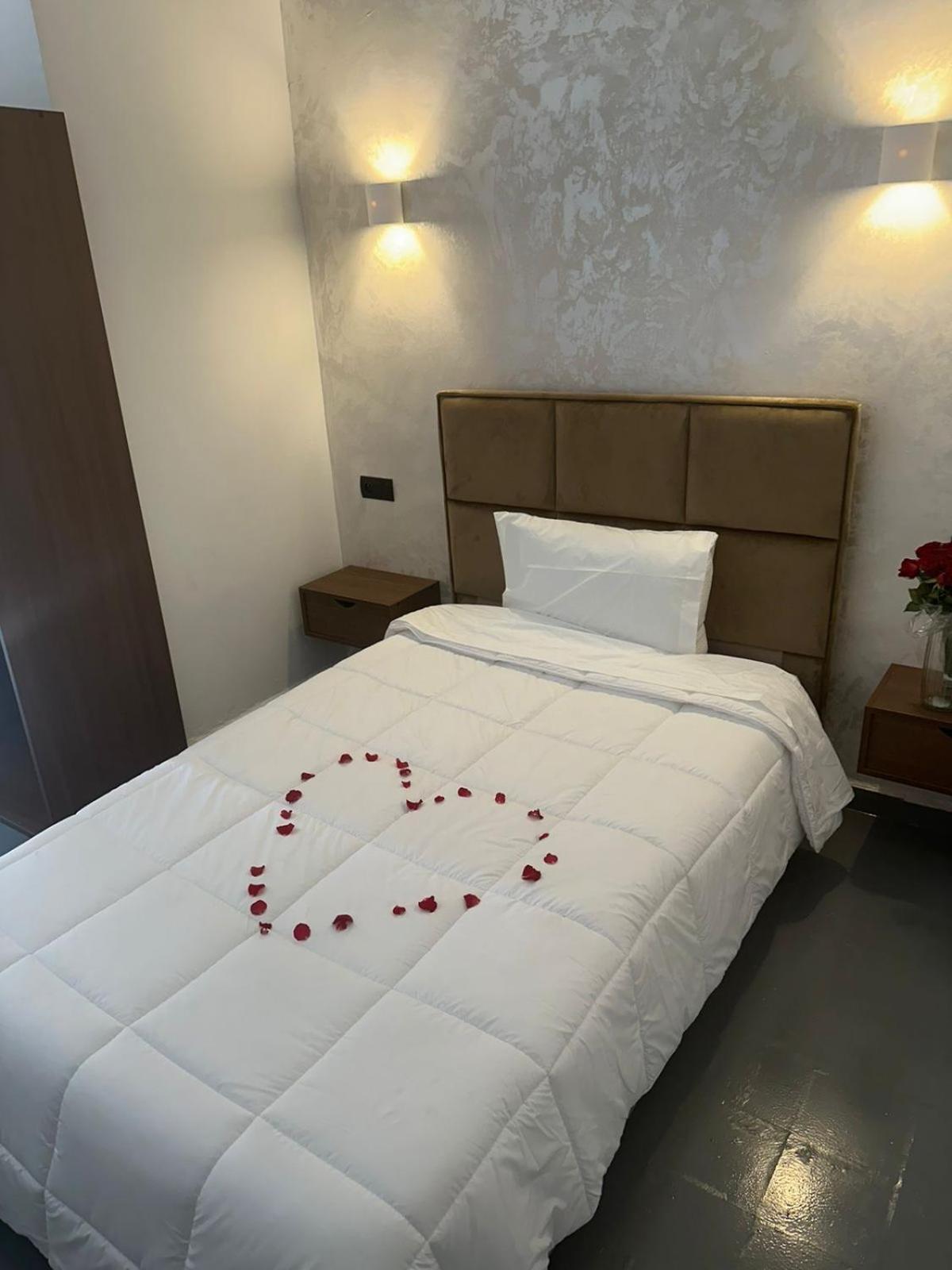 אל ג'אדידה Hotel De Provence מראה חיצוני תמונה