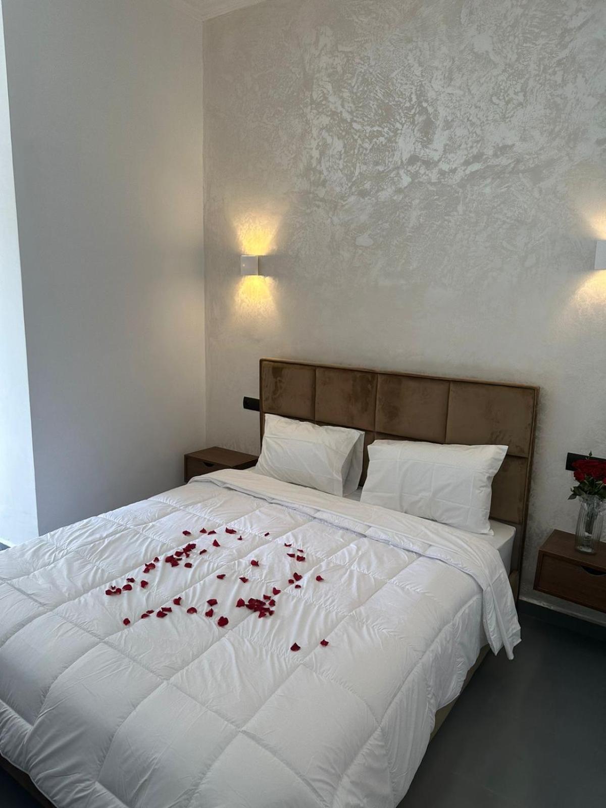 אל ג'אדידה Hotel De Provence מראה חיצוני תמונה